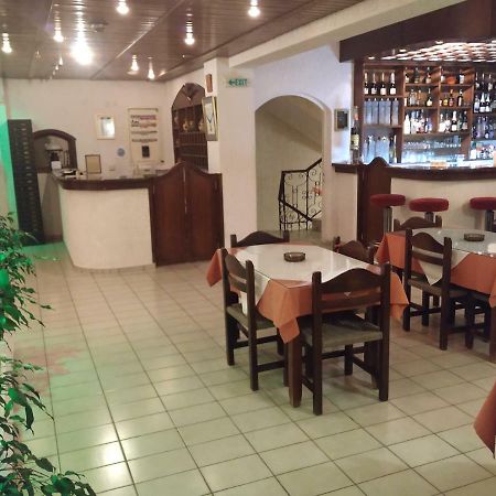 Efi Hotel Малія Екстер'єр фото