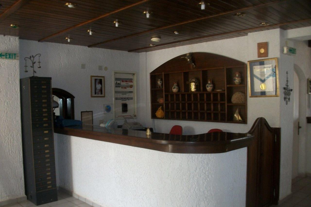 Efi Hotel Малія Екстер'єр фото
